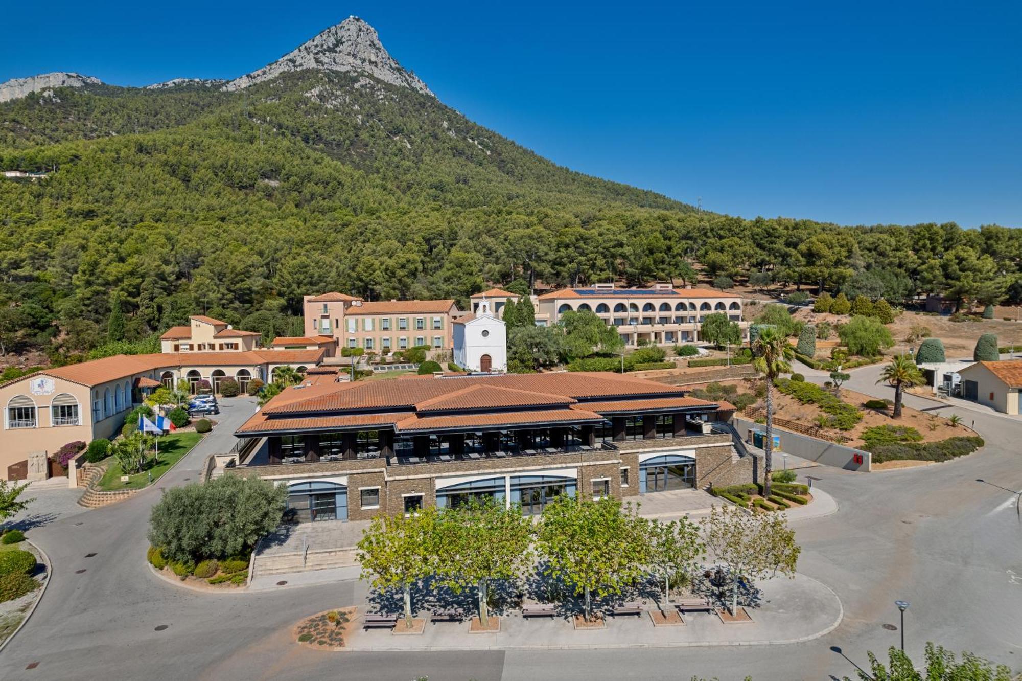 Domaine Des Gueules Cassees Hotell La Valette-du-Var Exteriör bild