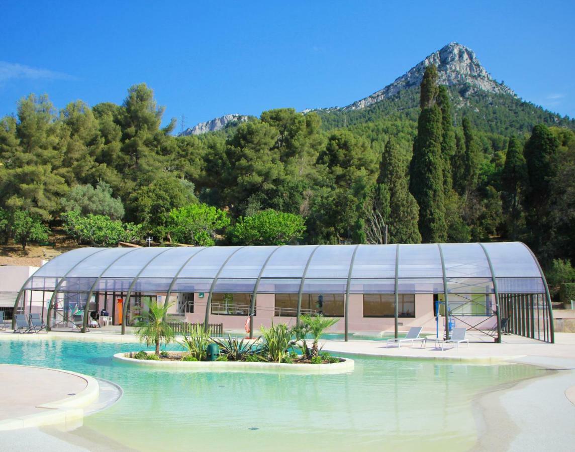 Domaine Des Gueules Cassees Hotell La Valette-du-Var Exteriör bild